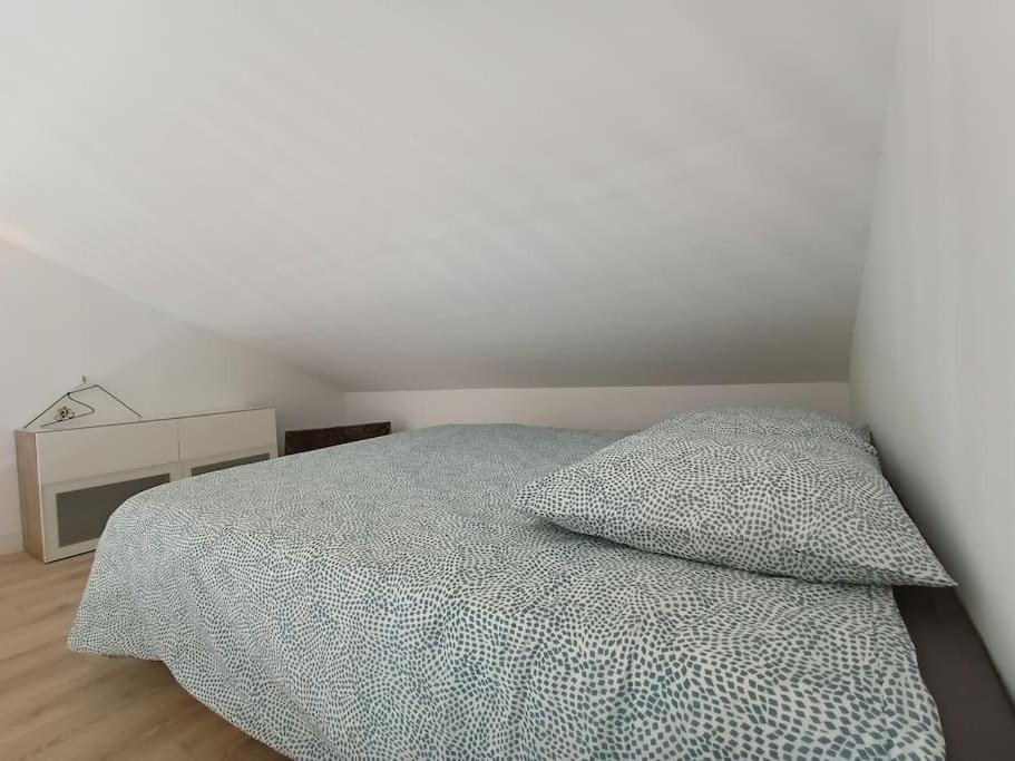 Gite De Charme Avec Jacuzzi Face Au Mont Ventoux Crestet Екстер'єр фото